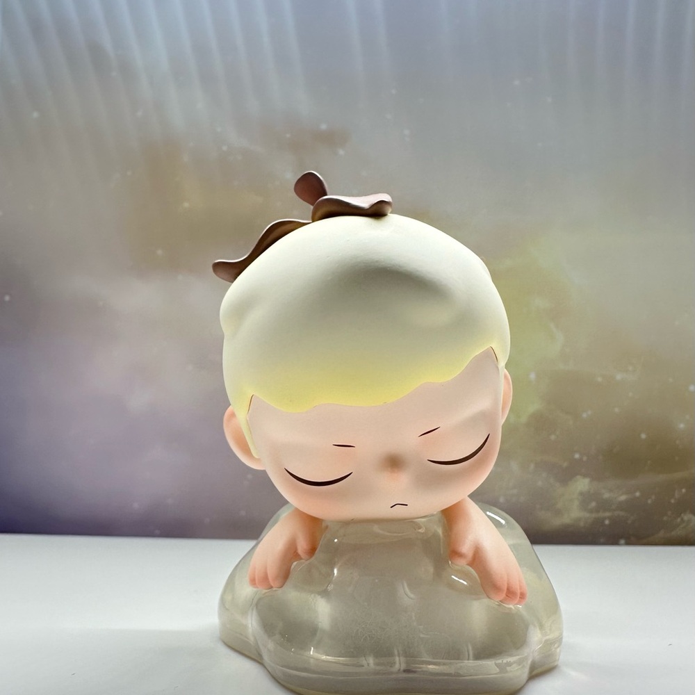 Pop Mart KUBO Breathing in Series - Soft Embrace